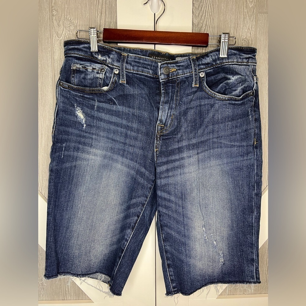 D14.19 Aeropostale Cut Off Shorts Blue Distressed 31 waist
